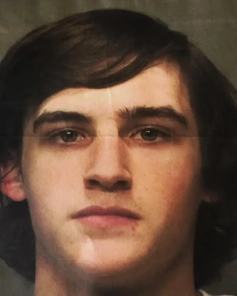 A mug shot of a white male.