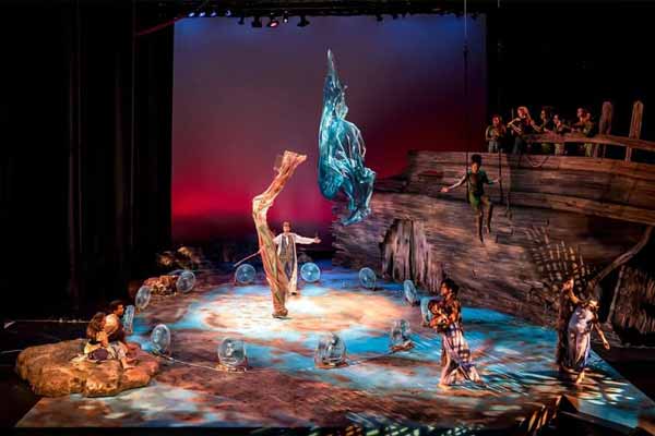 A close up of a page in the Epistemological Letters.